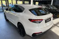 Maserati Levante din 2022 cu 16.990 km - oferta MAS108899 - foto 3