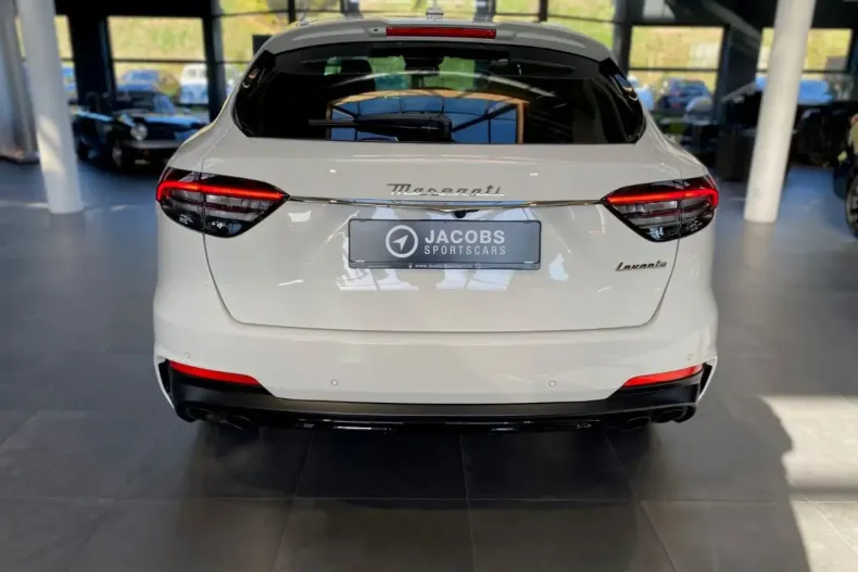 Maserati Levante din 2022 cu 16.990 km - oferta MAS108899 - foto 4