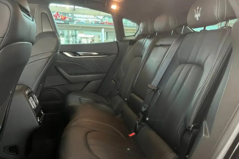 Maserati Levante din 2021 cu 57.622 km - oferta MAS108900 - foto 12