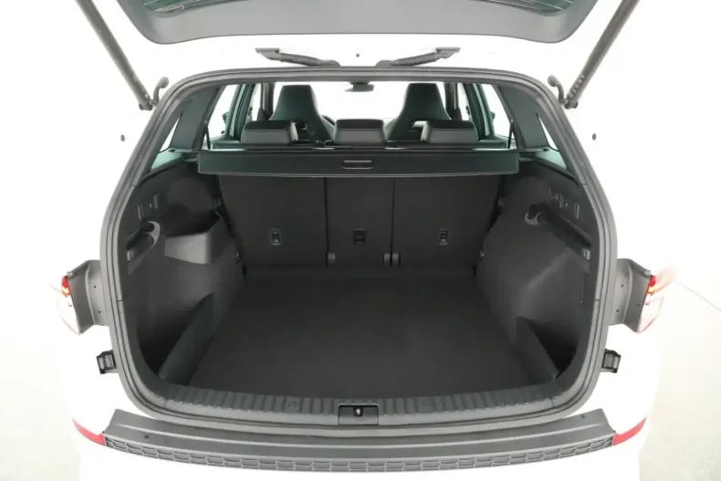 Skoda Kodiaq din 2023 cu 29.885 km - oferta SKO108901 - foto 10