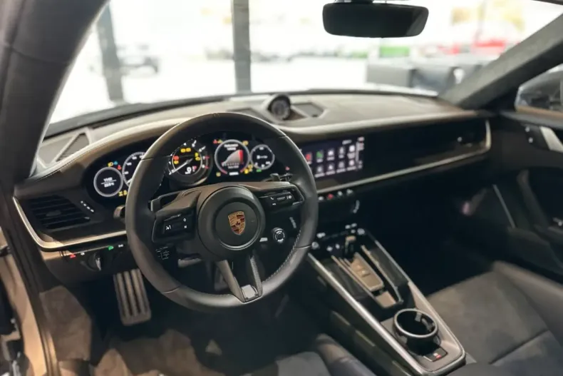 Porsche 992 din 2025 cu 3.000 km - oferta POR108902 - foto 6