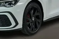 Volkswagen Golf din 2024 cu 6.200 km - oferta VOL108904 - foto 5