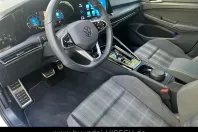 Volkswagen Golf din 2024 cu 6.200 km - oferta VOL108904 - foto 6