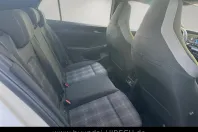 Volkswagen Golf din 2024 cu 6.200 km - oferta VOL108904 - foto 18