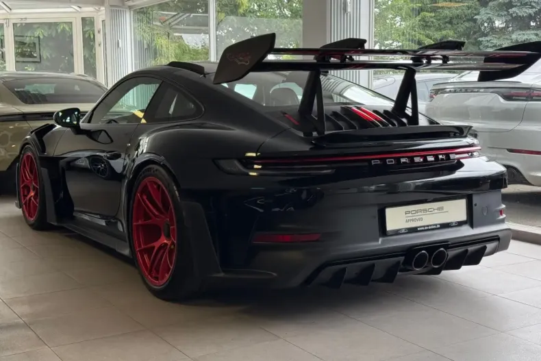 Porsche 992 din 2024 cu 1.995 km - oferta POR108920 - foto 5