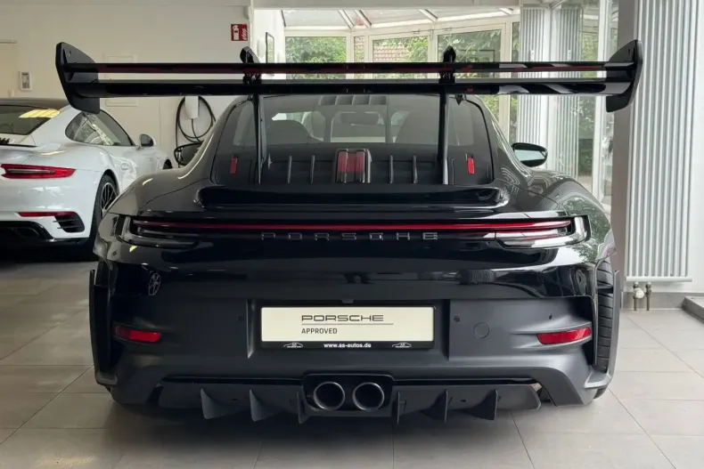 Porsche 992 din 2024 cu 1.995 km - oferta POR108920 - foto 6