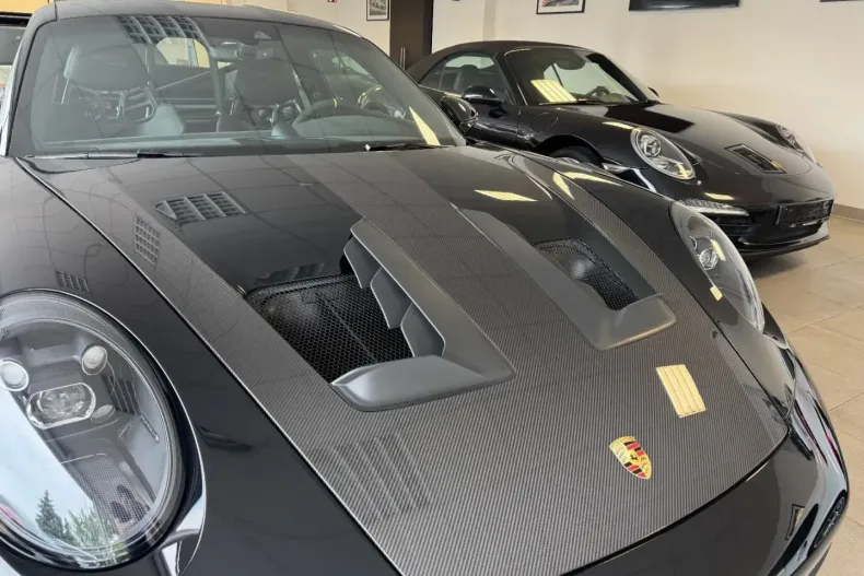 Porsche 992 din 2024 cu 1.995 km - oferta POR108920 - foto 19