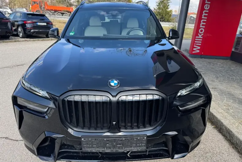 BMW X7 din 2024 cu 15.870 km - oferta BMW108922 - foto 4
