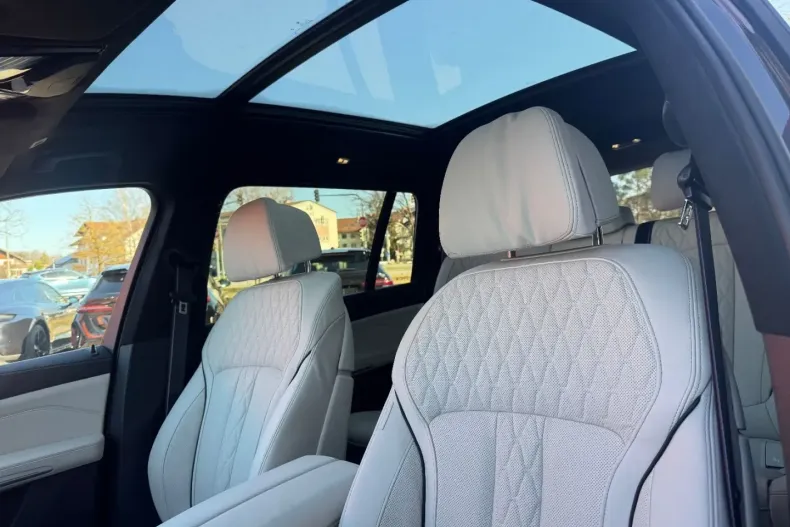 BMW X7 din 2024 cu 15.870 km - oferta BMW108922 - foto 8