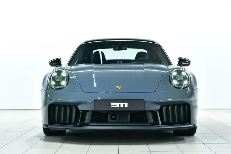 Porsche 992 din 2025 cu 8.231 km - oferta POR108928 - foto 2