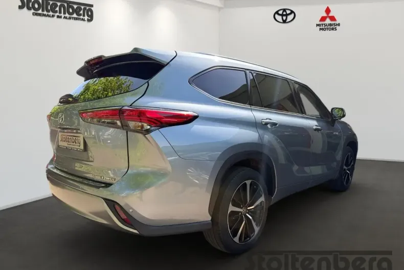 Toyota Highlander din 2021 cu 75.600 km - oferta TOY108934 - foto 4