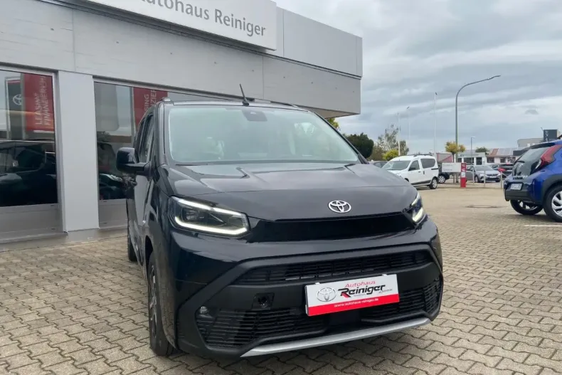 Toyota Proace City din 2024 cu 2.990 km - oferta TOY108935 - foto 3