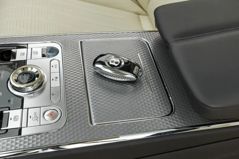 Bentley Flying Spur din 2023 cu 13.990 km - oferta BEN108944 - foto 15