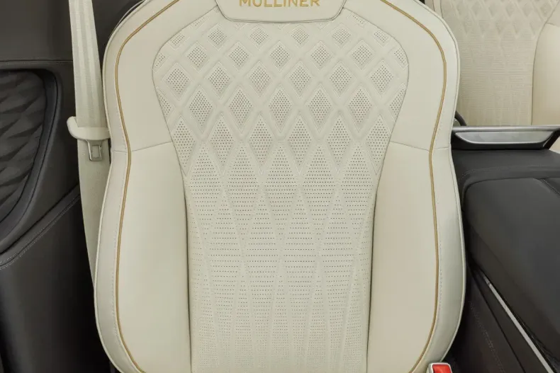 Bentley Flying Spur din 2023 cu 13.990 km - oferta BEN108944 - foto 25