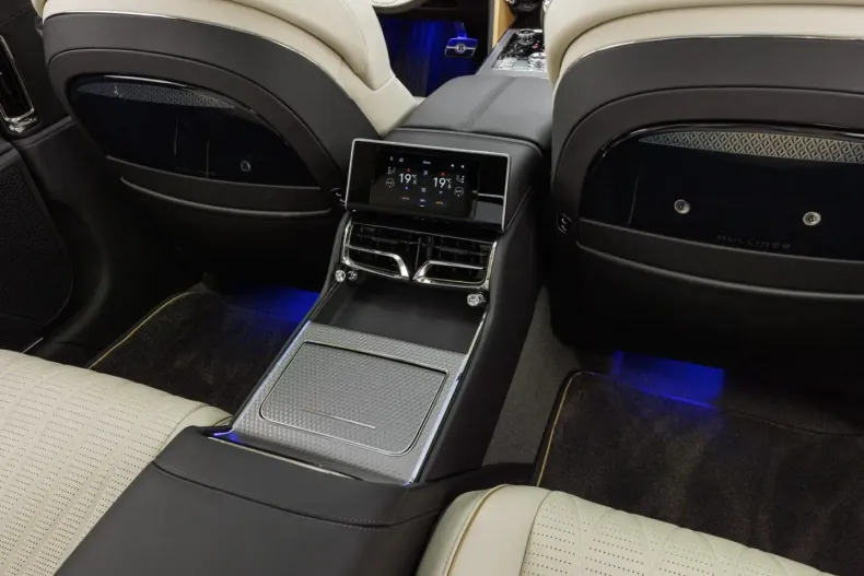 Bentley Flying Spur din 2023 cu 13.990 km - oferta BEN108944 - foto 28