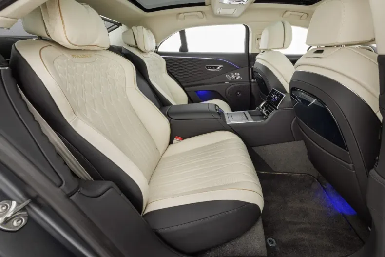 Bentley Flying Spur din 2023 cu 13.990 km - oferta BEN108944 - foto 29