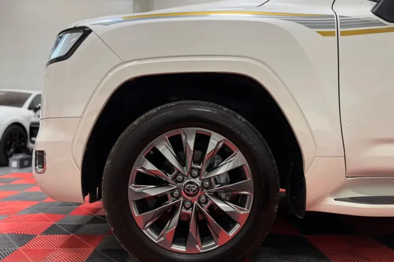 Toyota Land Cruiser din 2022 cu 38.150 km - oferta TOY108946 - foto 9