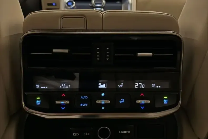 Toyota Land Cruiser din 2022 cu 38.150 km - oferta TOY108946 - foto 21