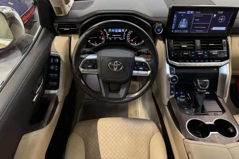 Toyota Land Cruiser din 2022 cu 38.150 km - oferta TOY108946 - foto 26