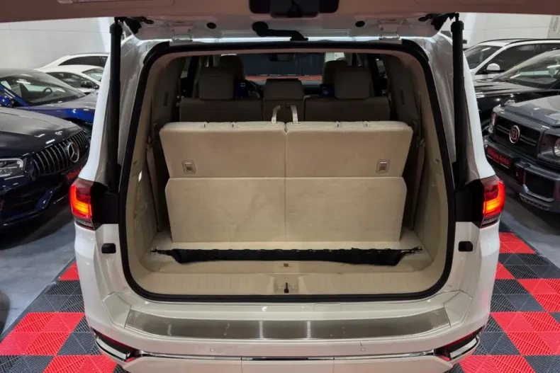 Toyota Land Cruiser din 2022 cu 38.150 km - oferta TOY108946 - foto 38