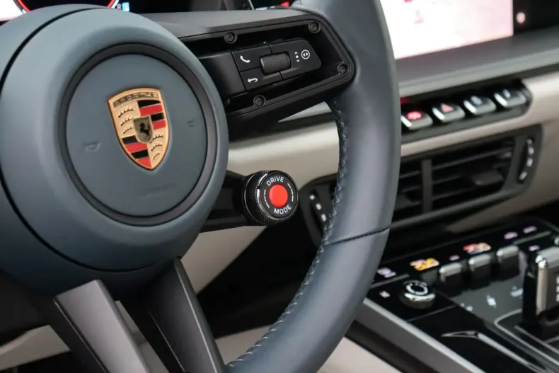 Porsche 992 din 2024 cu 4.416 km - oferta POR108947 - foto 6