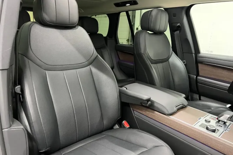 Land Rover Range Rover din 2023 cu 31.500 km - oferta LAN108949 - foto 12