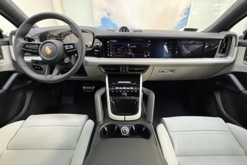 Porsche Cayenne din 2025 cu 50 km - oferta POR108953 - foto 7