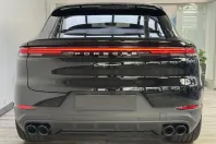 Porsche Cayenne din 2025 cu 50 km - oferta POR108953 - foto 10