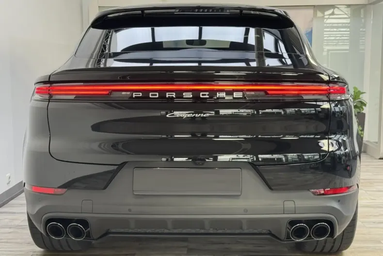 Porsche Cayenne din 2025 cu 50 km - oferta POR108953 - foto 10