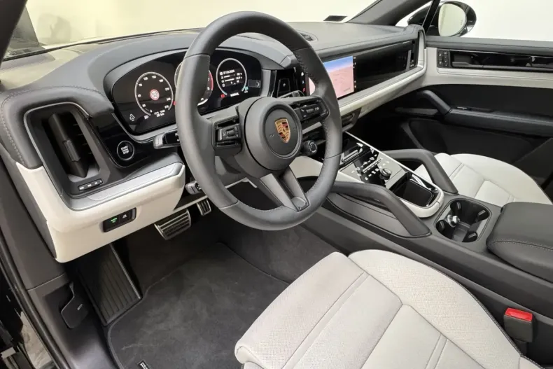 Porsche Cayenne din 2025 cu 50 km - oferta POR108953 - foto 15