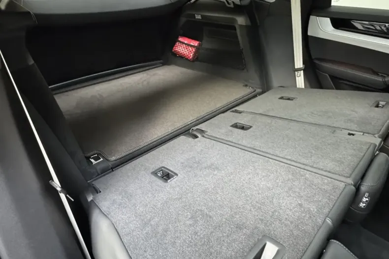 Porsche Cayenne din 2025 cu 50 km - oferta POR108953 - foto 30