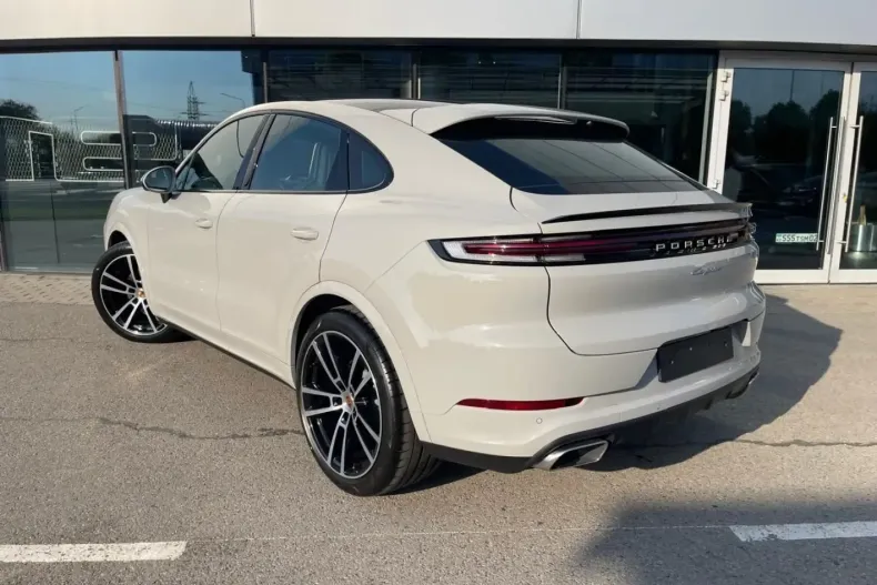 Porsche Cayenne din 2025 cu 20 km - oferta POR108955 - foto 2