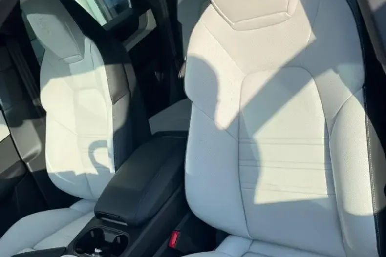 Porsche Cayenne din 2025 cu 20 km - oferta POR108955 - foto 6