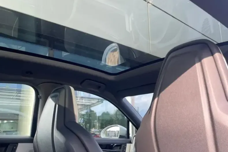 Porsche Cayenne din 2025 cu 20 km - oferta POR108955 - foto 8