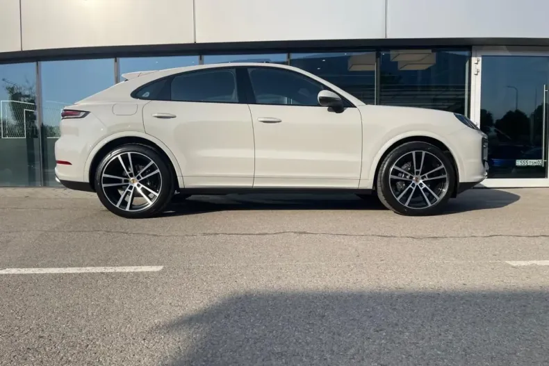 Porsche Cayenne din 2025 cu 20 km - oferta POR108955 - foto 27