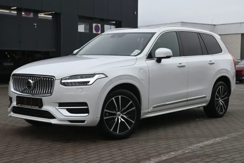 Volvo XC90 din 2021 cu 32.126 km - oferta VOL108963 - foto 1
