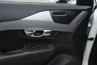 Volvo XC90 din 2021 cu 32.126 km - oferta VOL108963 - foto 16