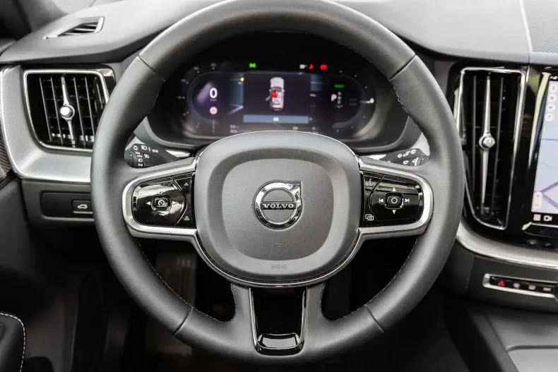 Volvo XC60 din 2023 cu 18.865 km - oferta VOL108965 - foto 9