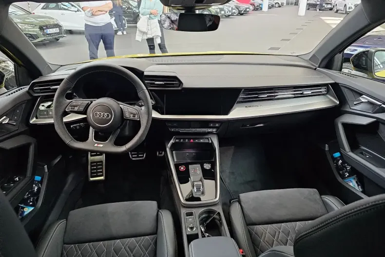 Audi S3 din 2023 cu 12.000 km - oferta AUD108980 - foto 11