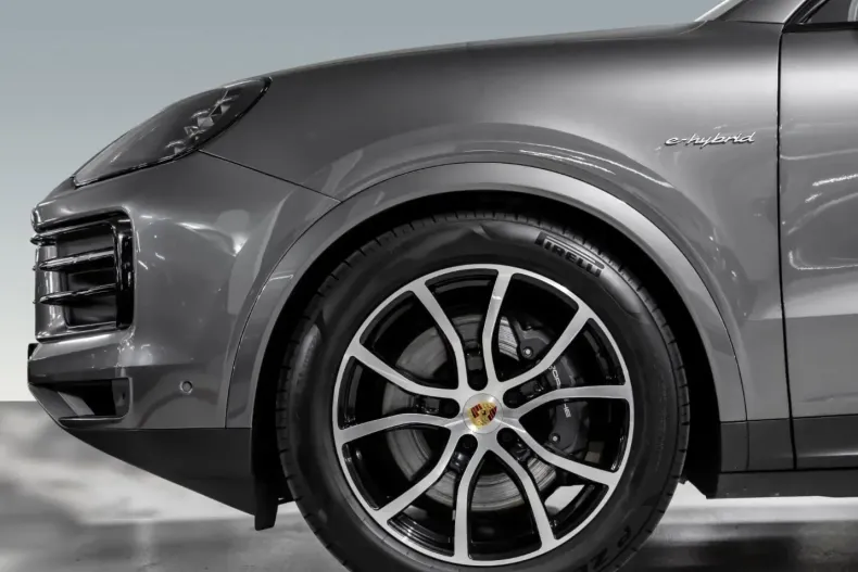 Porsche Cayenne din 2023 cu 19.100 km - oferta POR108986 - foto 6