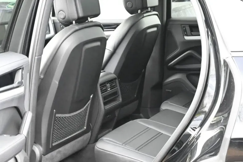 Porsche Cayenne din 2023 cu 19.100 km - oferta POR108997 - foto 10