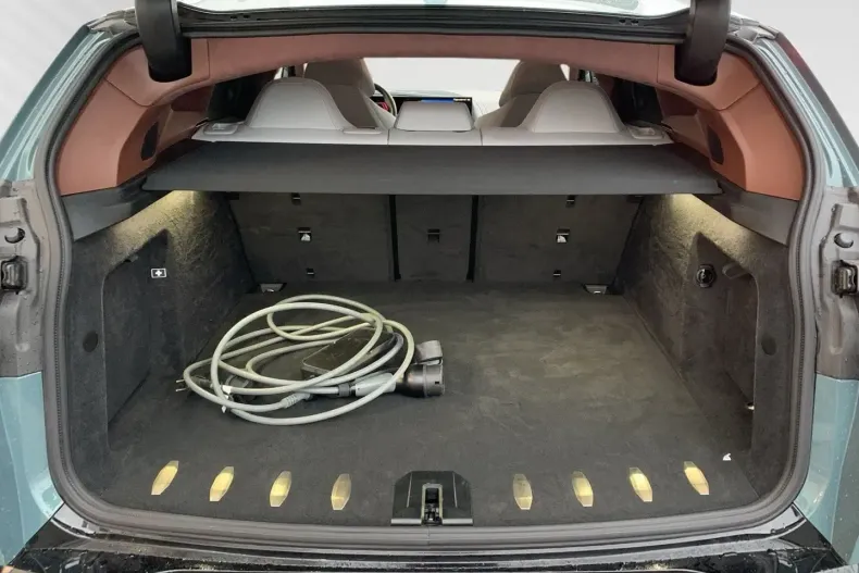 BMW XM din 2023 cu 17.850 km - oferta BMW108998 - foto 10