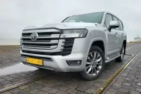 Toyota Land Cruiser din 2025 cu 7 km - oferta TOY109001 - foto 1