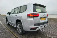 Toyota Land Cruiser din 2025 cu 7 km - oferta TOY109001 - foto 2