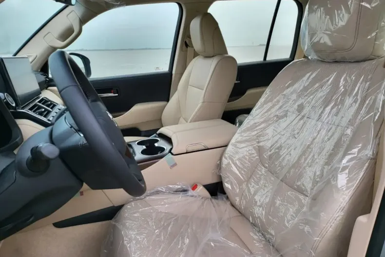 Toyota Land Cruiser din 2025 cu 7 km - oferta TOY109001 - foto 4