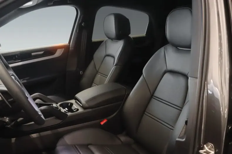 Porsche Cayenne din 2024 cu 8.000 km - oferta POR109008 - foto 8