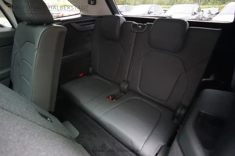 Skoda Kodiaq din 2024 cu 9.500 km - oferta SKO109017 - foto 7