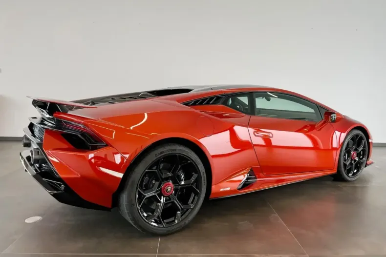 Lamborghini Huracán din 2023 cu 11.495 km - oferta LAM109019 - foto 8