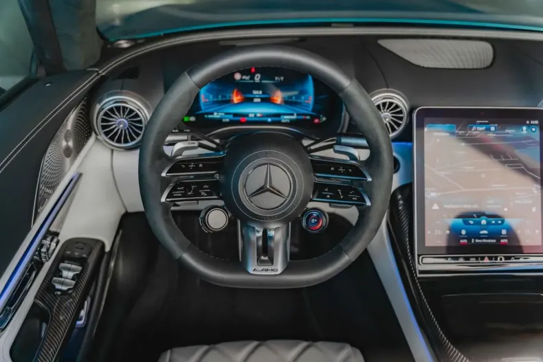 Mercedes-Benz SL 63 AMG din 2025 cu 50 km - oferta MER109020 - foto 16