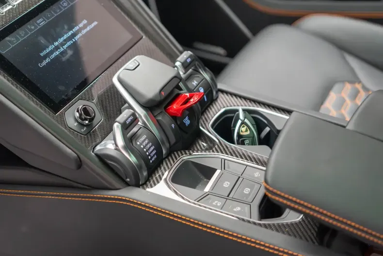 Lamborghini Urus din 2024 cu 23.000 km - oferta LAM109023 - foto 18